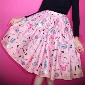 Vixen by Micheline Pitt Cosmetic Makeup Skirt NWT